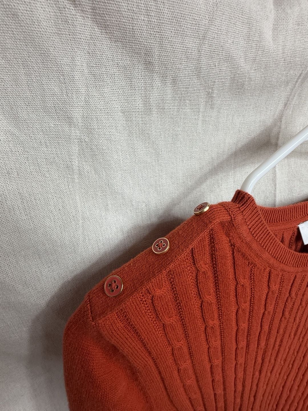 Kim Rogers Cable Knit Sweater Size S Rust Orange Cotton Shoulder Buttons 4
