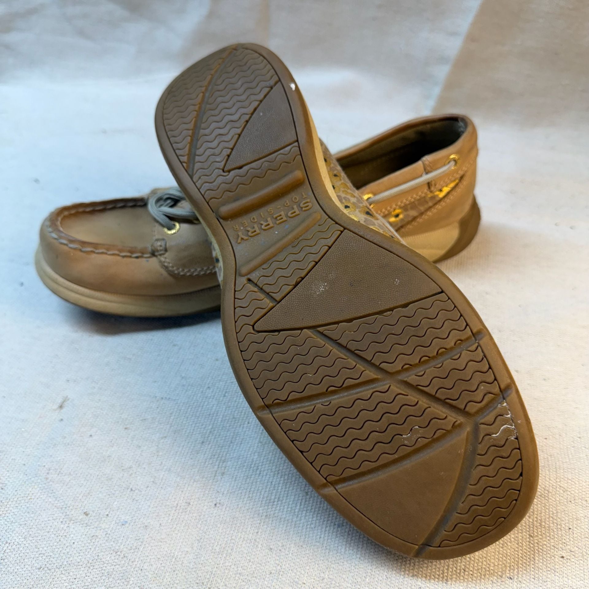 Sperry Angelfish Boat Shoes Tan Leopard Metallic Leather 11