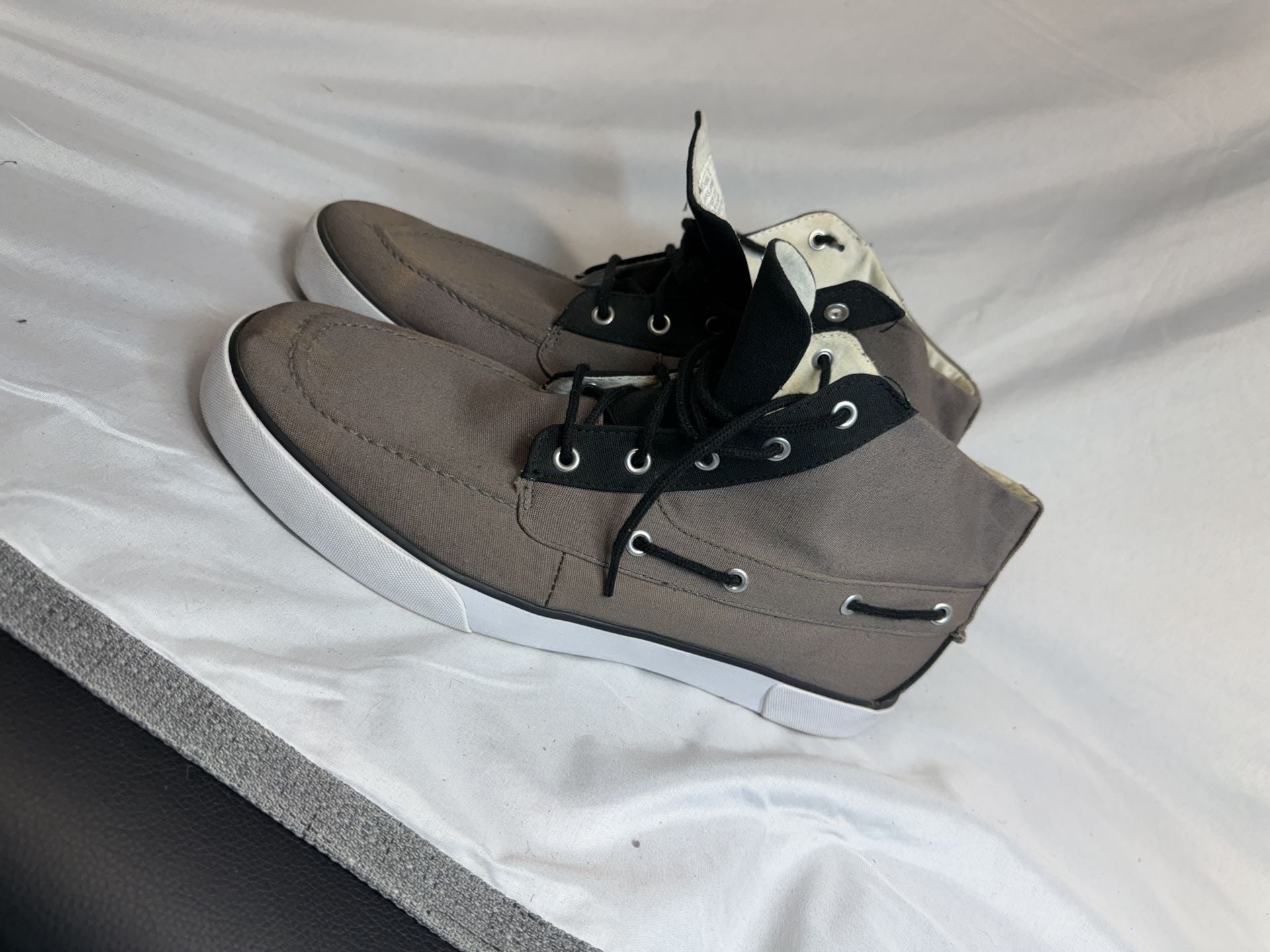 Product thumbnail 3