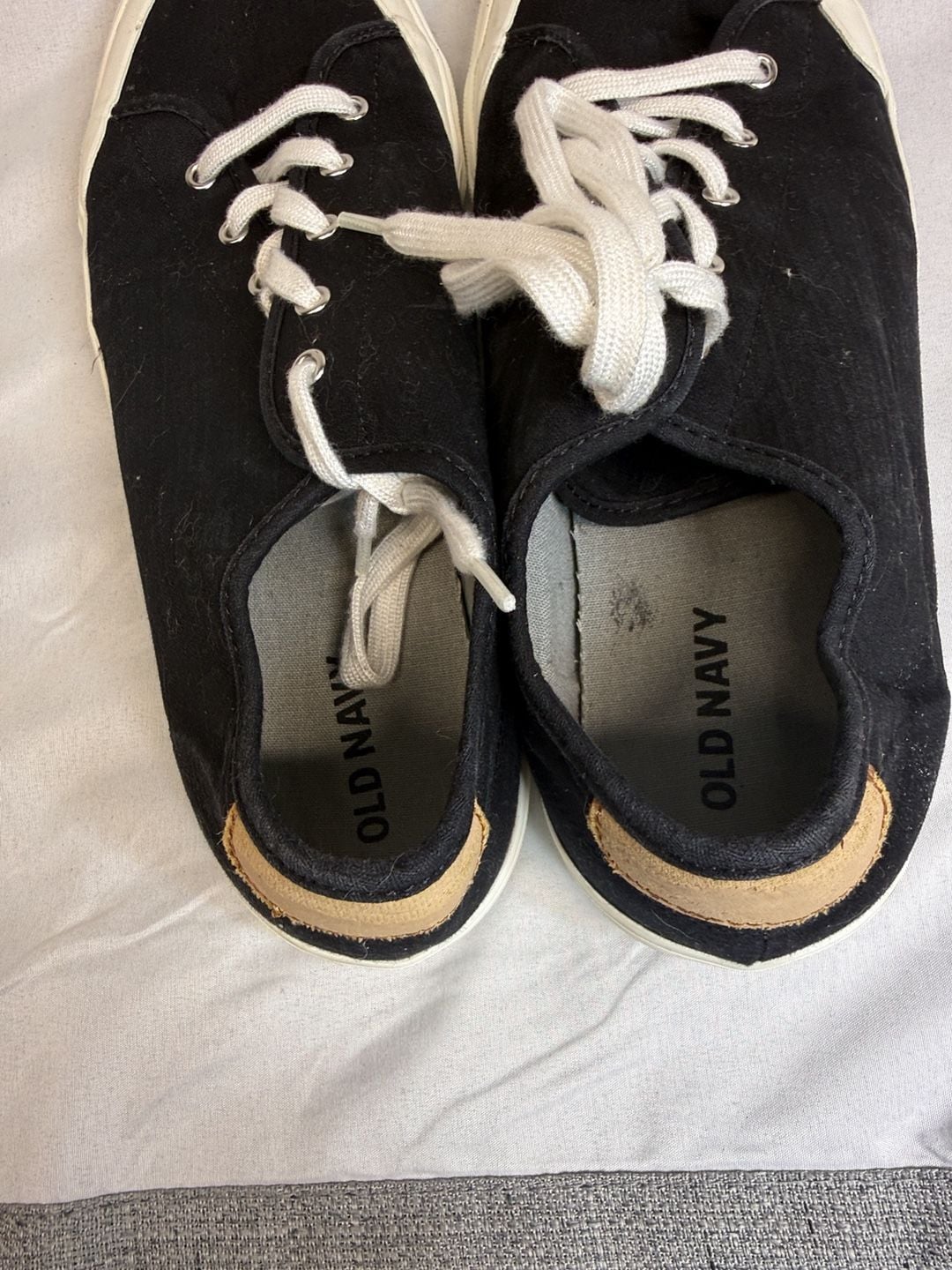 Old Navy Black Canvas Sneakers 7