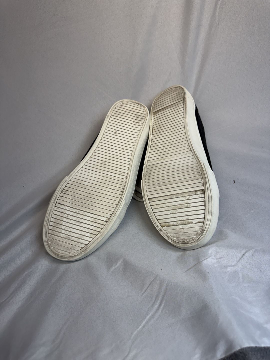 Old Navy Black Canvas Sneakers 9