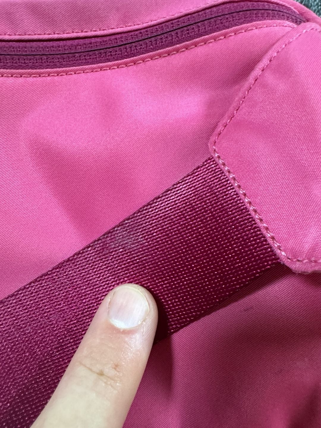 Lululemon Everywhere Belt Bag Pink Pink Neon Pink 8