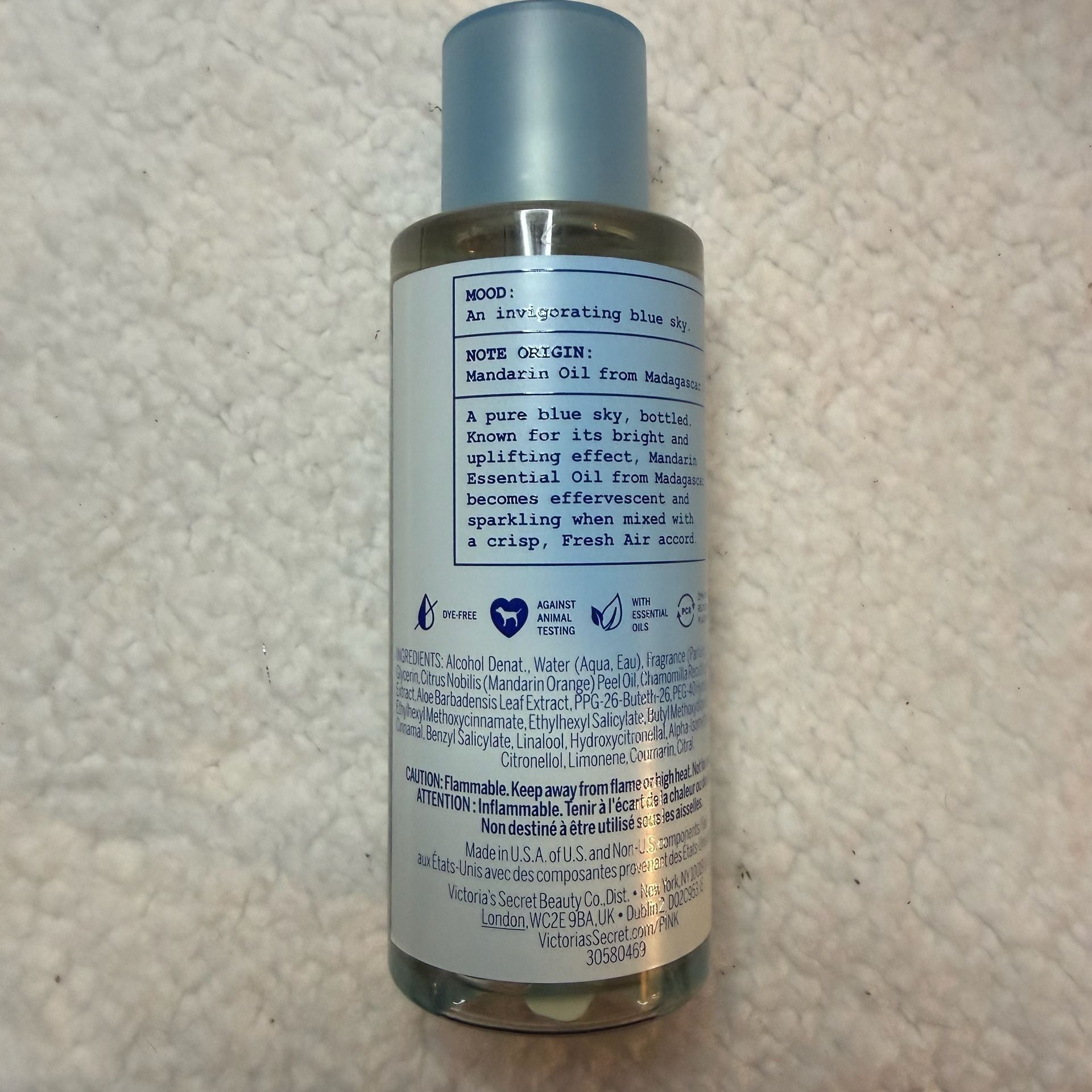 Victoria's Secret Pink Fresh Sky Body Mist Size 8.4 Fl Oz 2