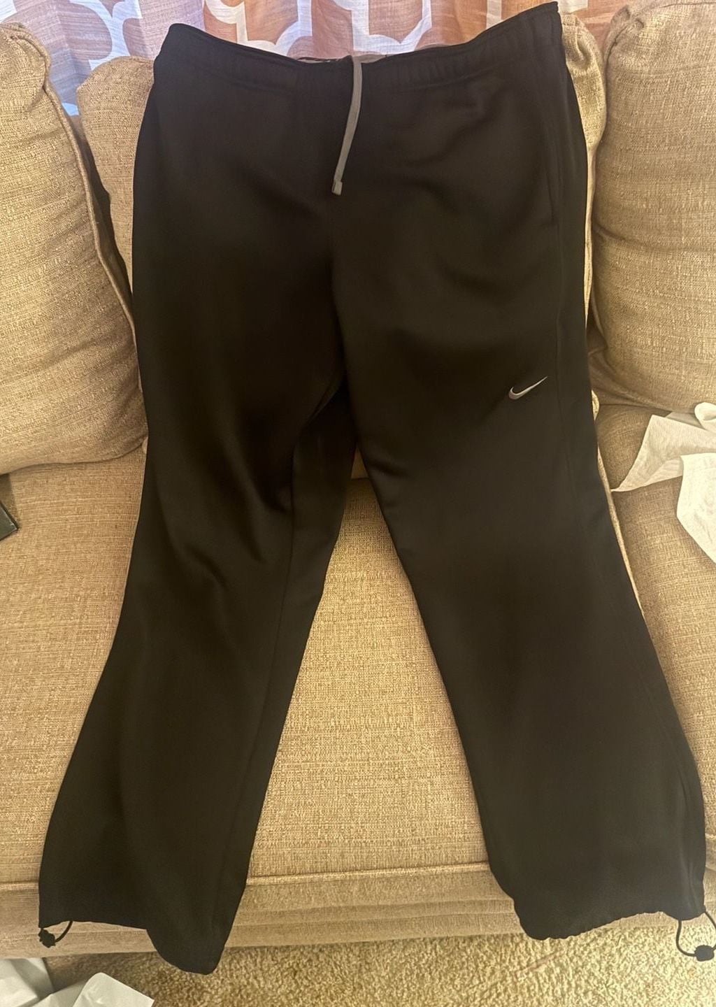 Nike Therma-Fit Size L Black Pants Sweatpants Drawstring 2