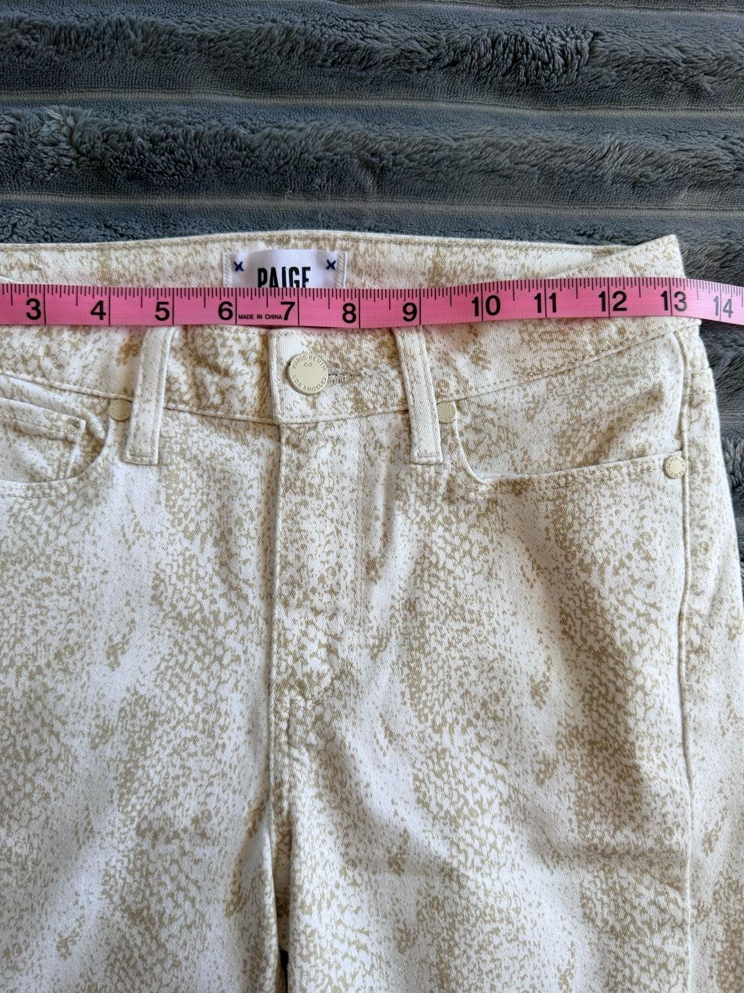 Paige Women’s Hoxton Ankle Skinny Jeans Size 26 Beige Snake Western Quiet Luxury 7
