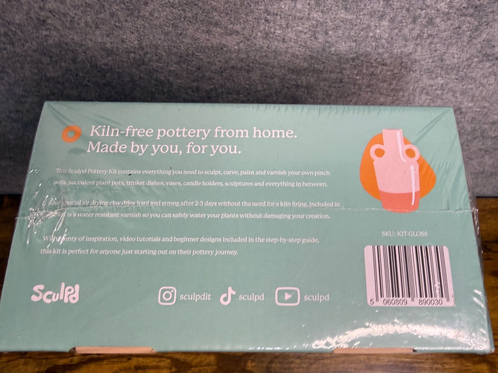 Sculpd The Pottery Kit For Two Gloss Varnish New 3
