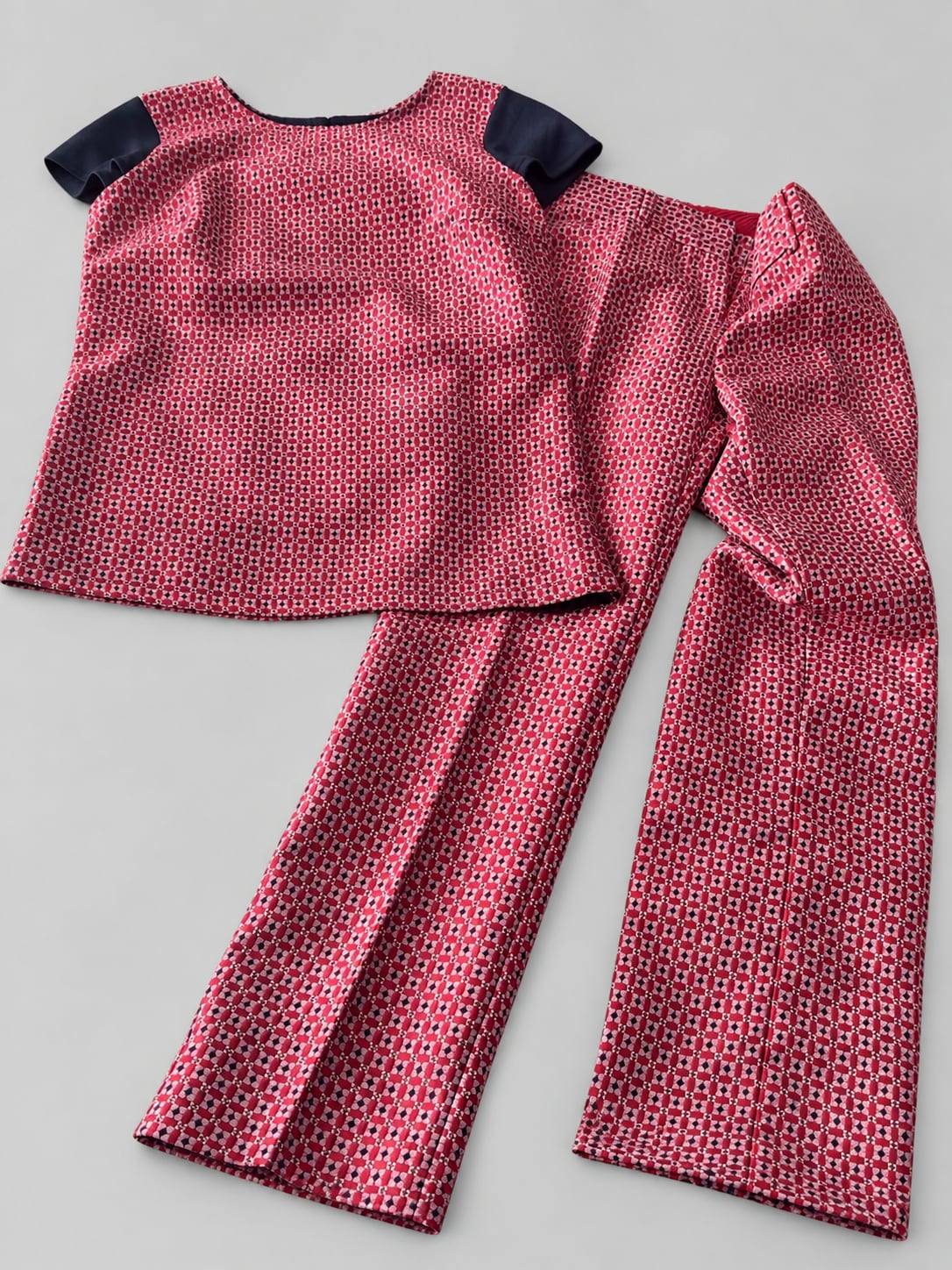 The Limited Geometric Top & Pants Set Size 2R Red Textured 1