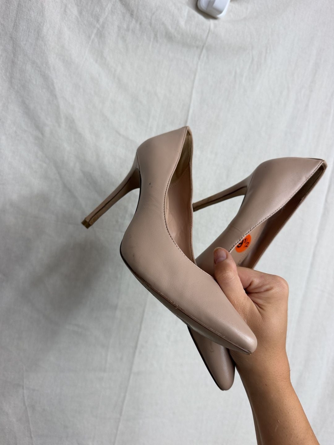 BCBGeneration Heidi Pumps Size 9.5 Nude Leather Stiletto Heels 3