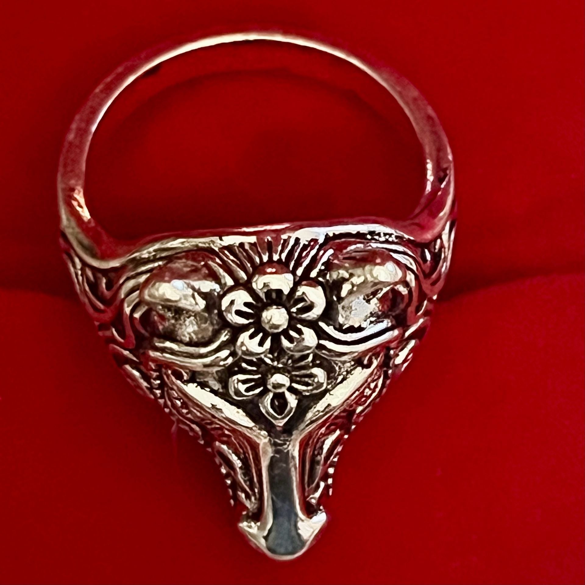 Vintage Design Titanium Steel Silver Horse Floral Head Ring Size 9 4