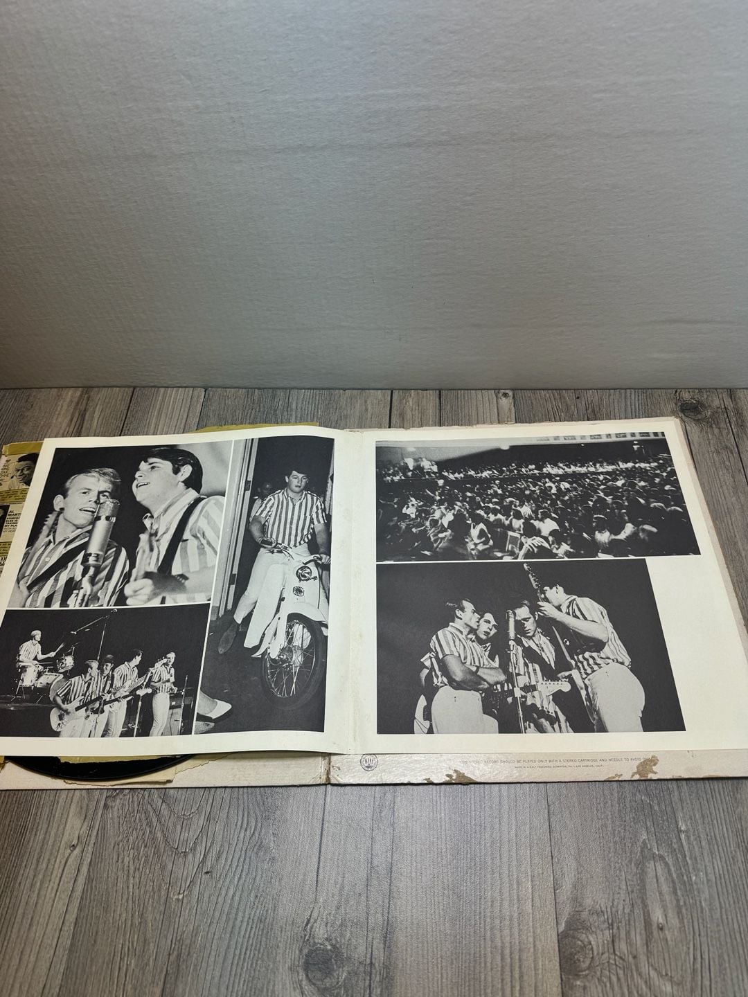 Capitol Records The Beach Boys Concert Vinyl LP Album STAO 2198 14