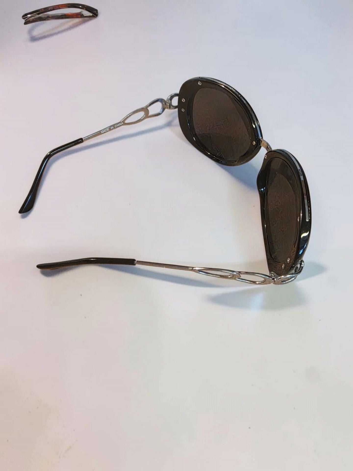 H&M Oversized Round Sunglasses Brown Frame 5
