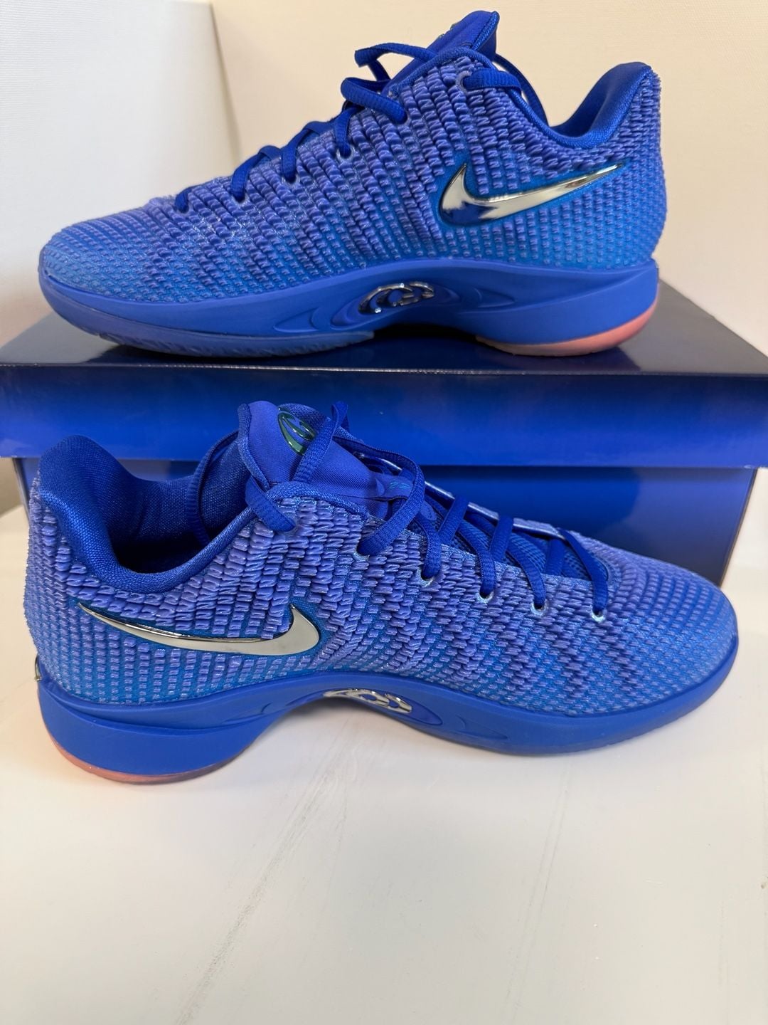Product thumbnail 4