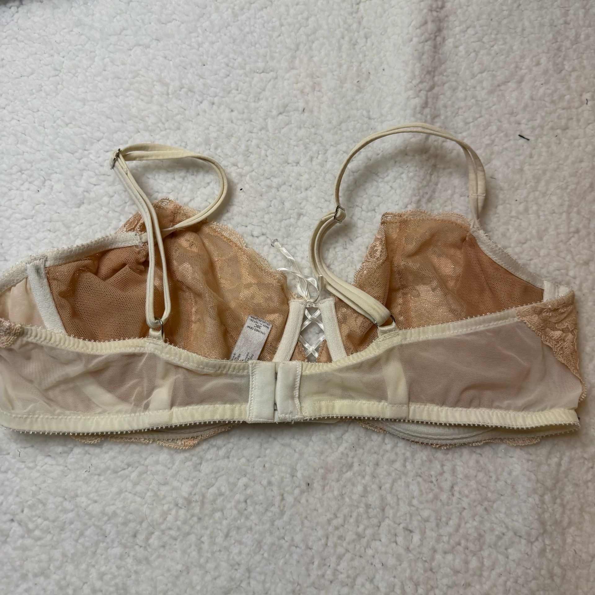 Victoria's Secret Unlined Demi Bra Size 38C Champagne Lace 3