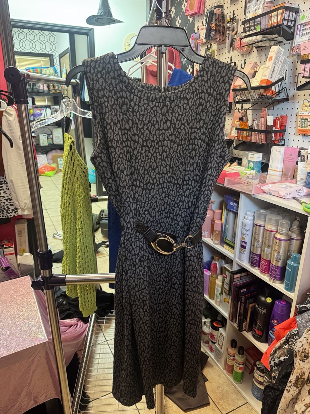Calvin Klein Animal Print Dress Size 6 Gray Black Sleeveless Sheath 2