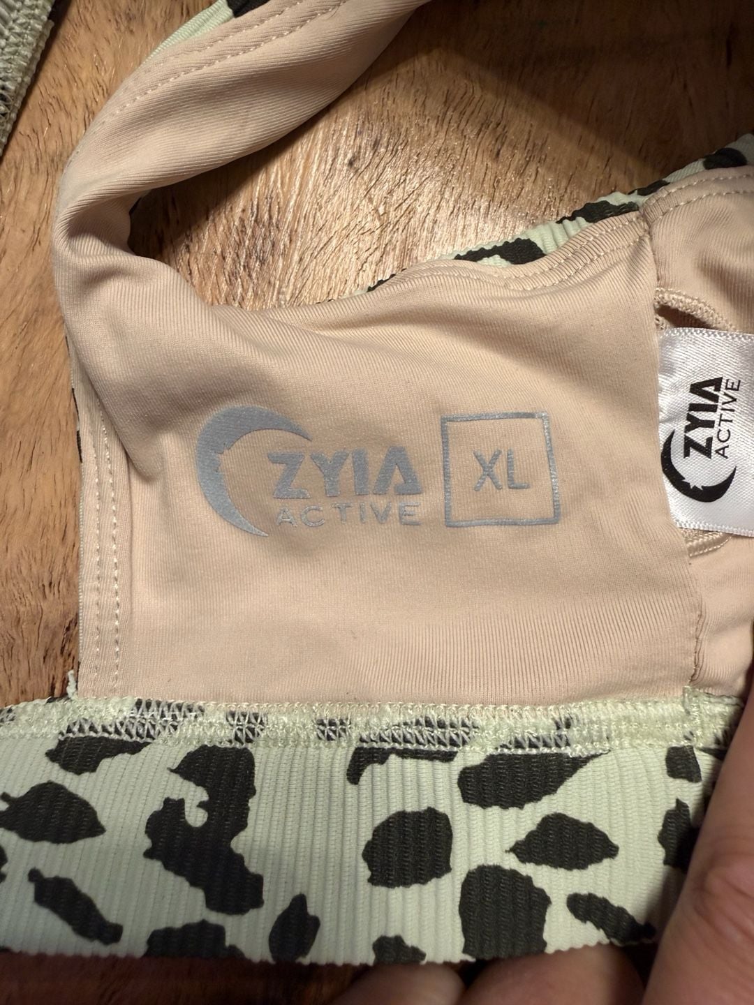 Product thumbnail 5