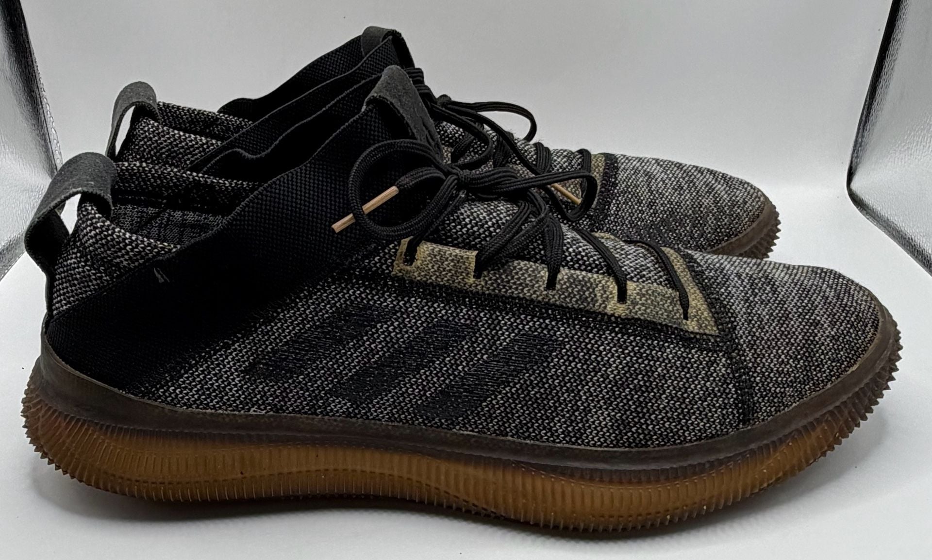 Adidas Seeulater Primeknit Size 13 Black Gum Sneakers BB7211 3