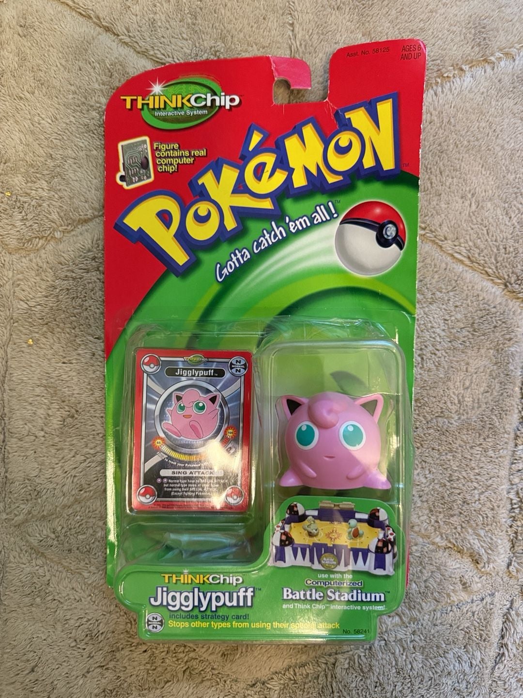 Hasbro Pokemon Think Chip Jigglypuff Figure with Strategy Card New 1