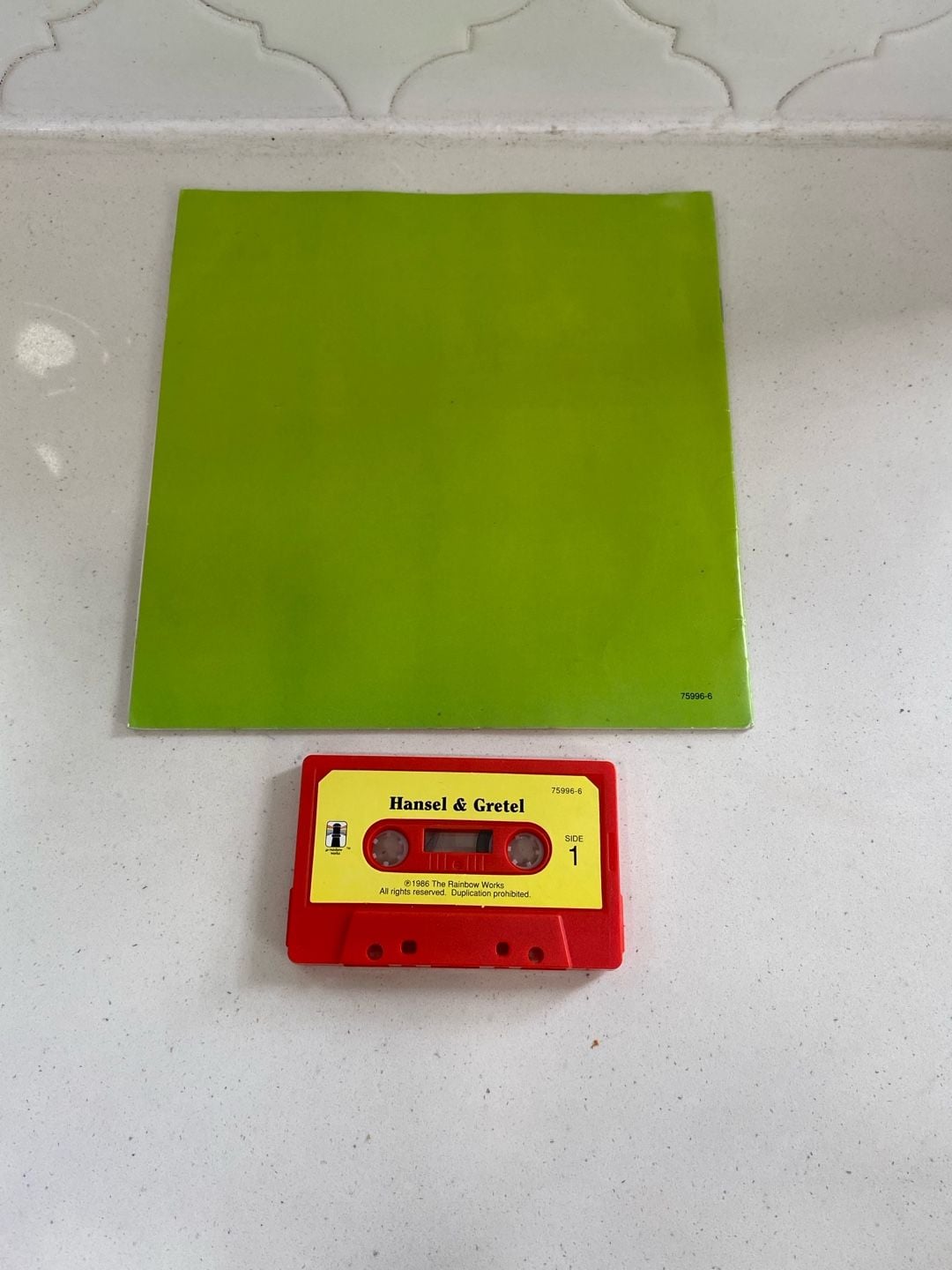 The Rainbow Works Hansel & Gretel Book and Cassette Tape 1986 2