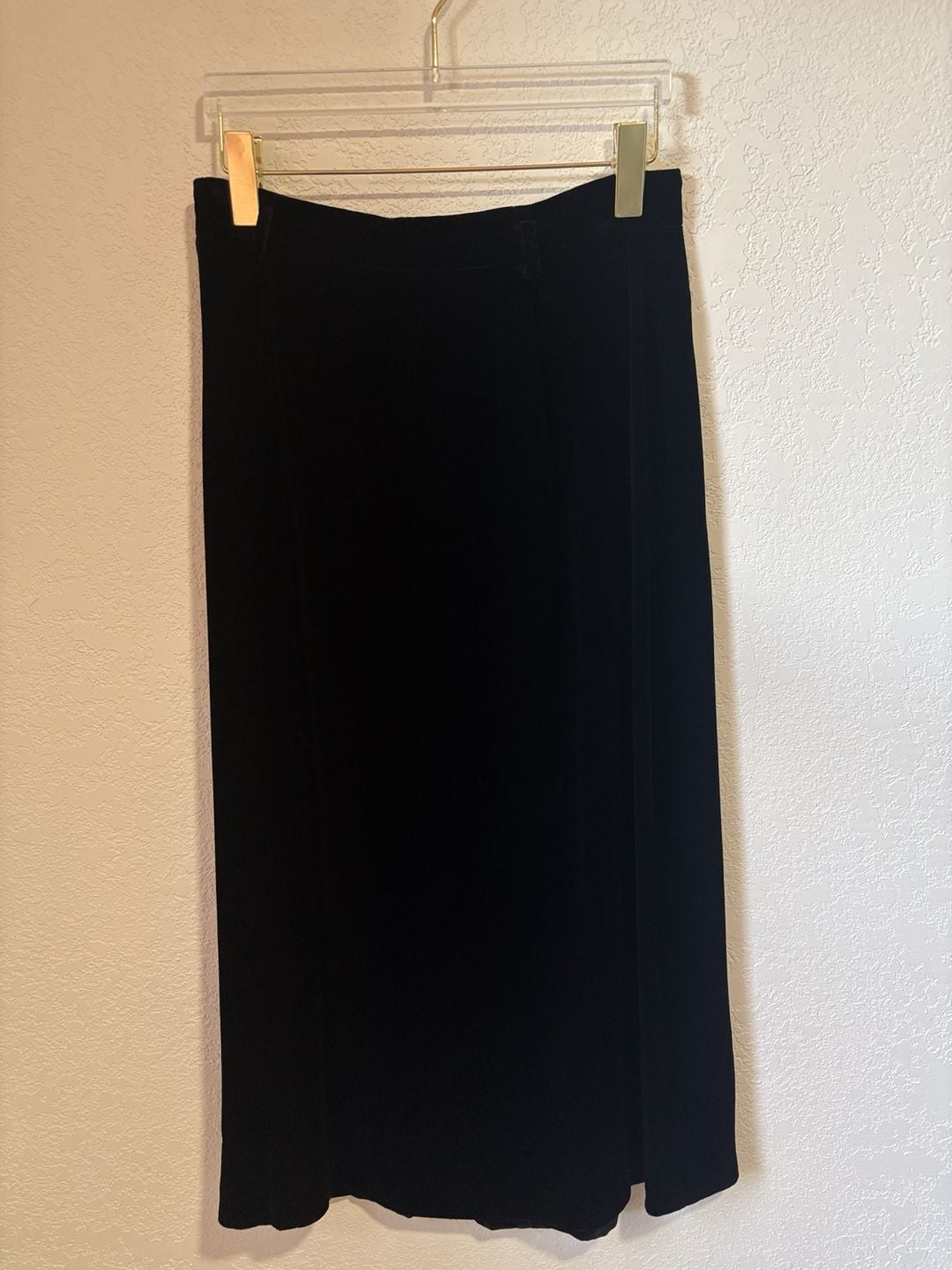 Eddie Bauer Velvet Skirt Size 8 Petite Black Rayon Silk 2