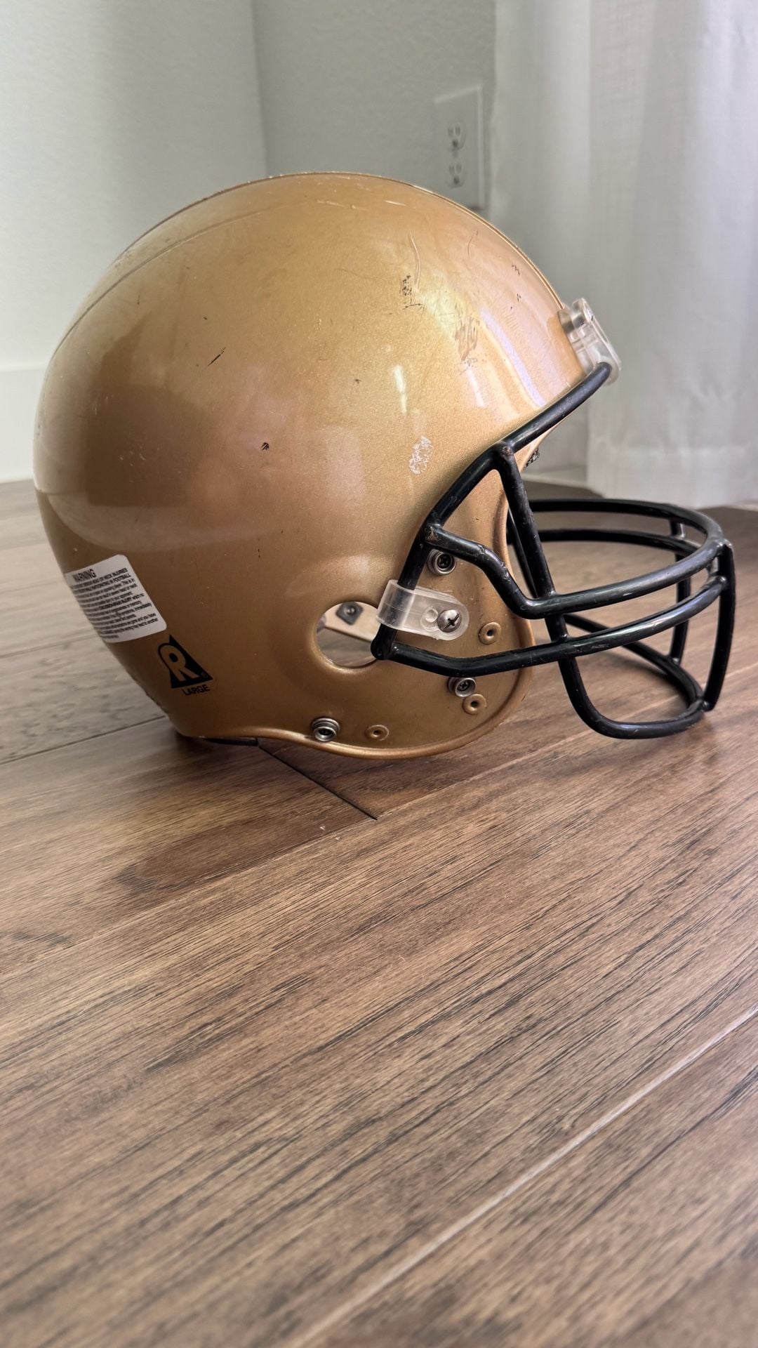 Riddell Football Helmet Size Large Gold with Black Facemask 2