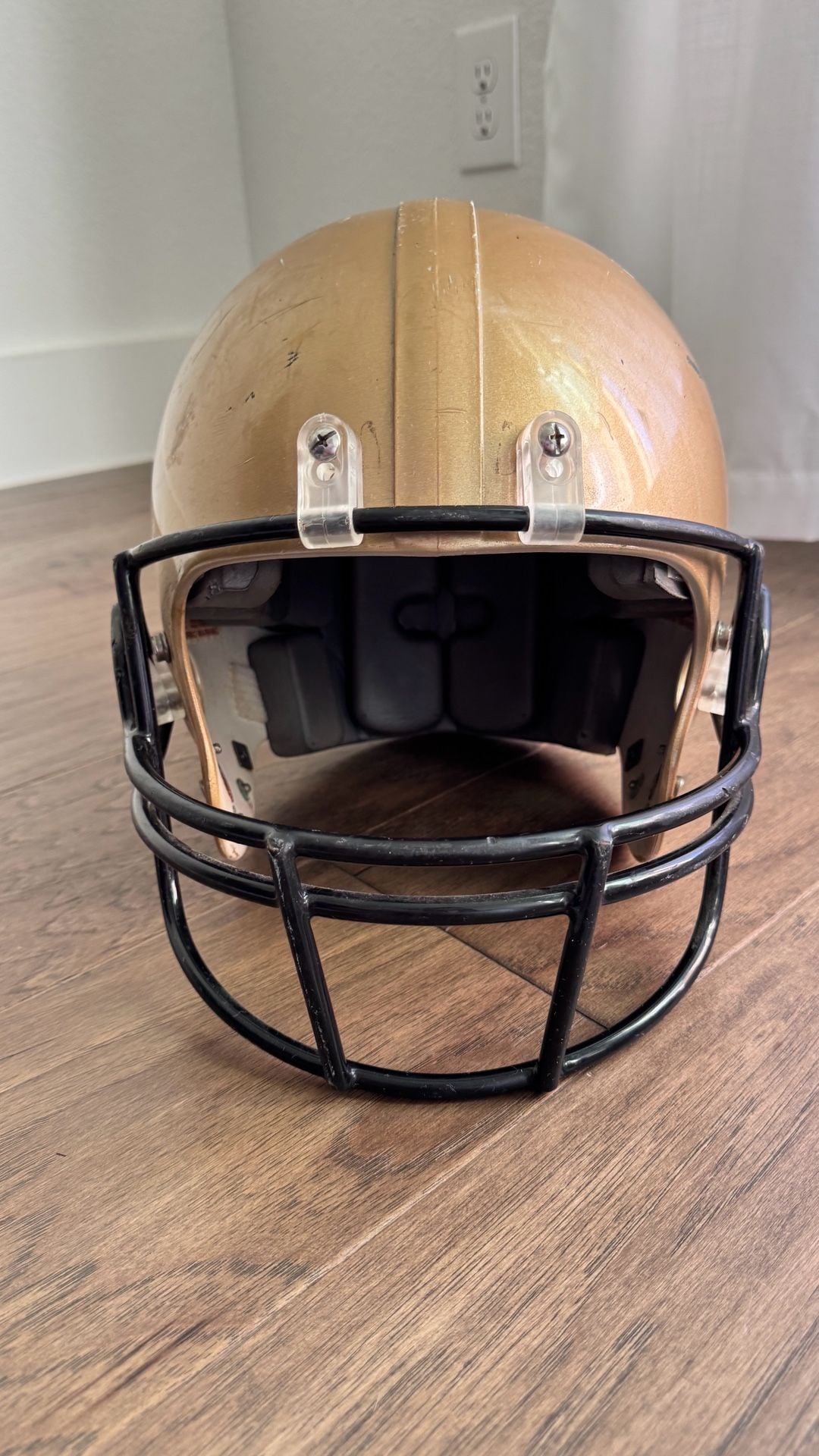 Riddell Football Helmet Size Large Gold with Black Facemask 3