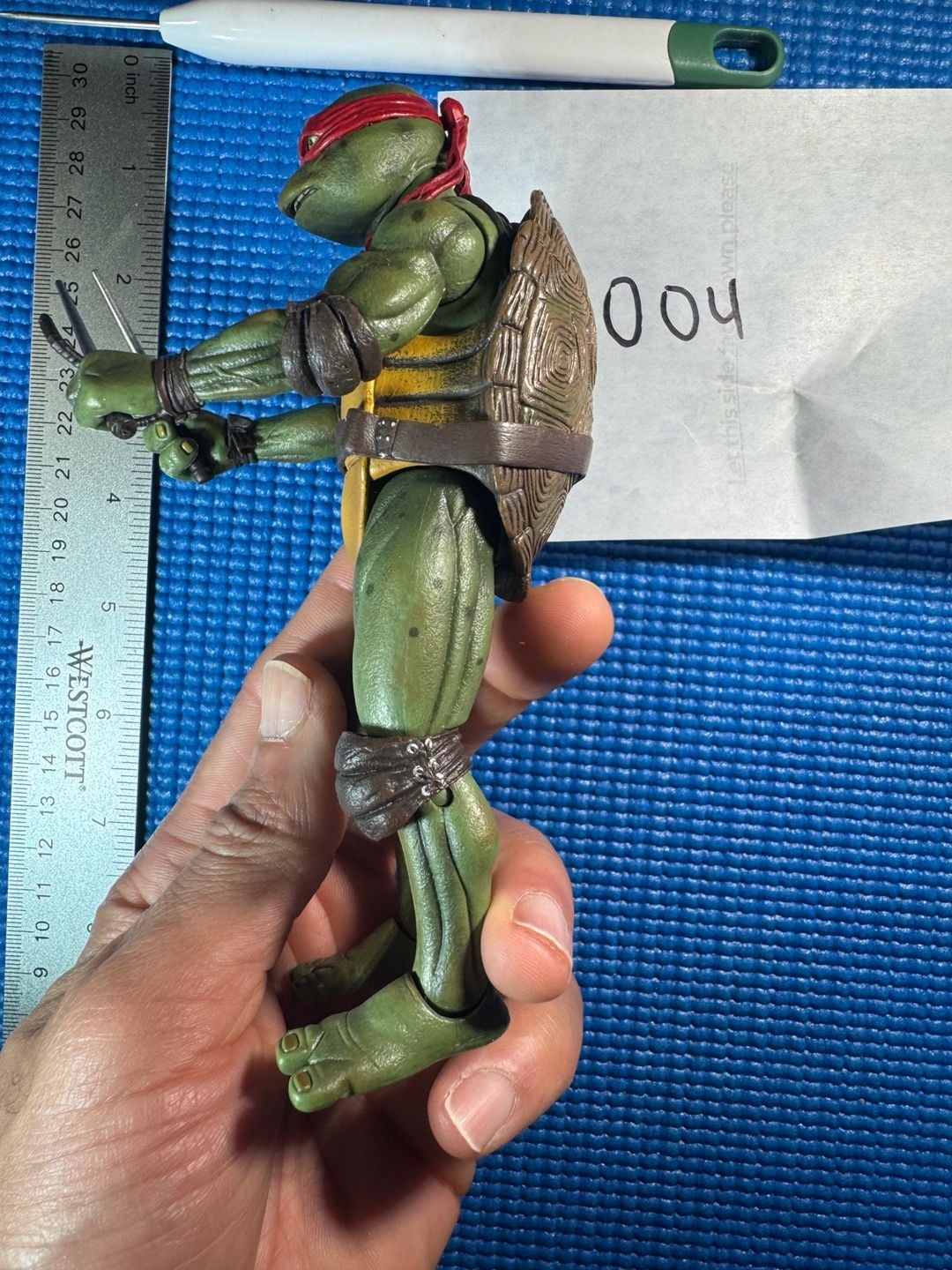 NECA Teenage Mutant Ninja Turtles Raphael Action Figure 4