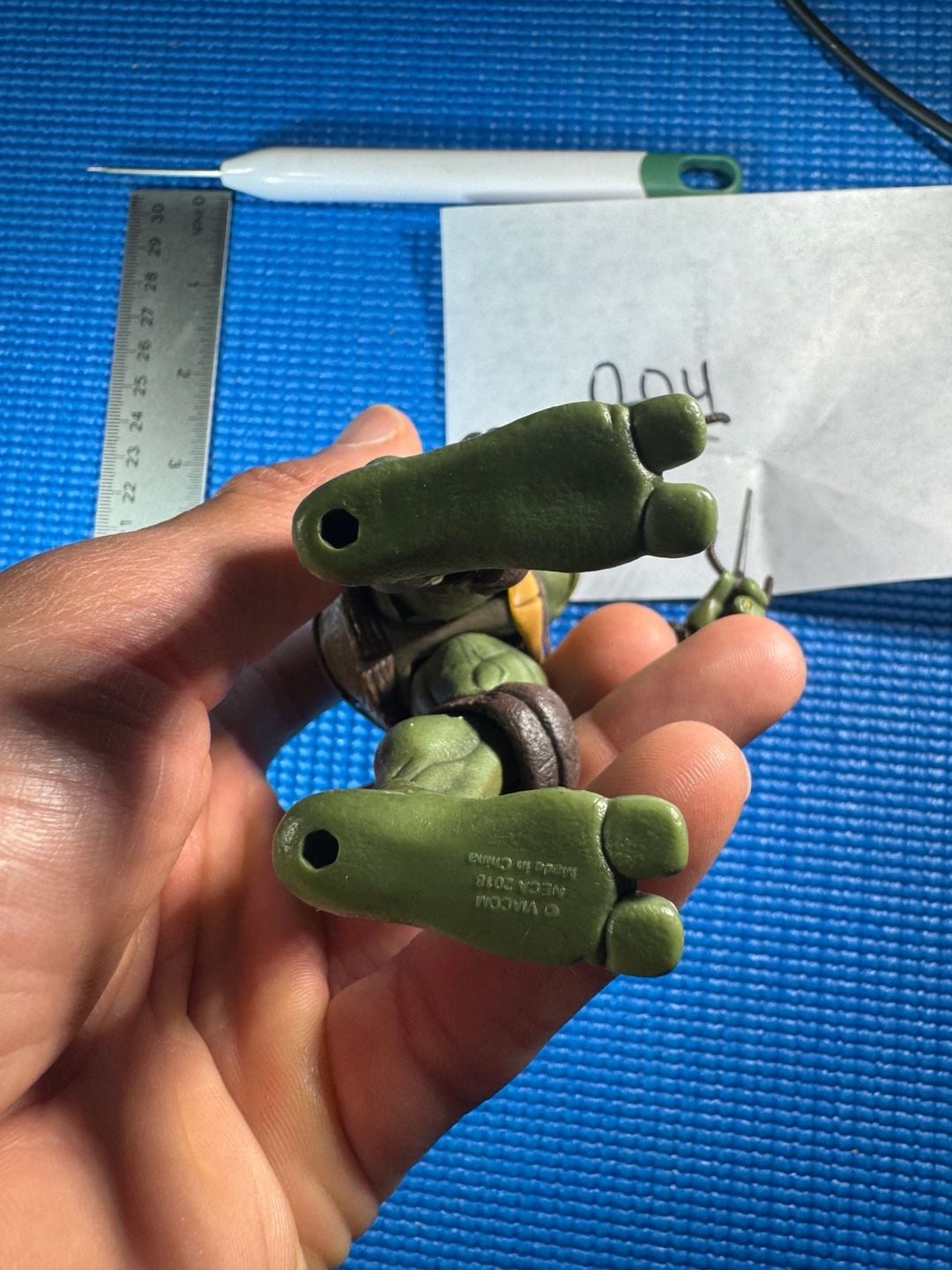 NECA Teenage Mutant Ninja Turtles Raphael Action Figure 6