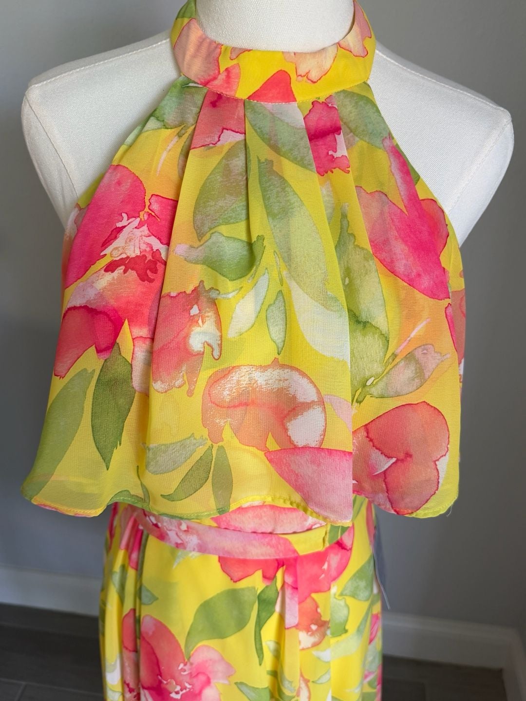 Eliza J Halter Maxi Dress Size 2 Yellow Floral Chiffon 8