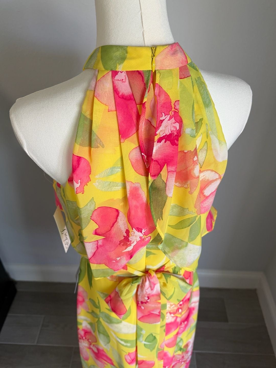 Eliza J Halter Maxi Dress Size 2 Yellow Floral Chiffon 9