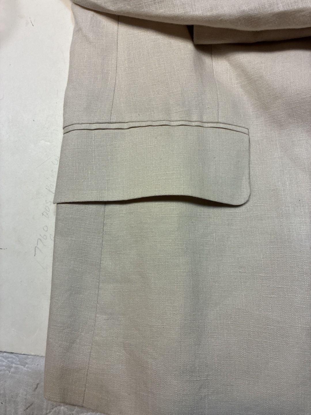 Quince Linen Blazer Size S Beige Tortoise Buttons Pre-Owned 6