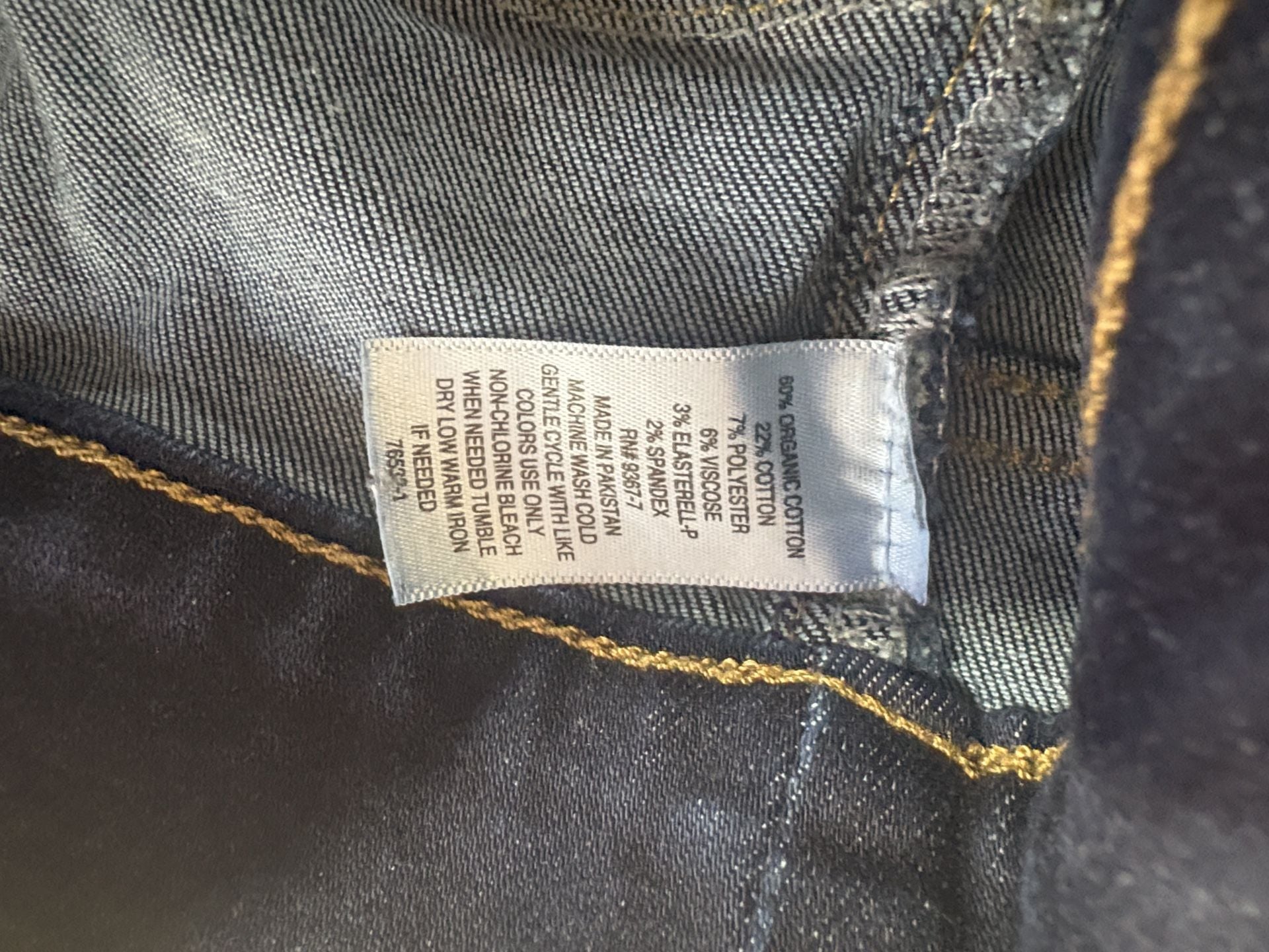 St John's Bay Jegging Size 12 Dark Wash Denim Pull On Skinny Jeans 8