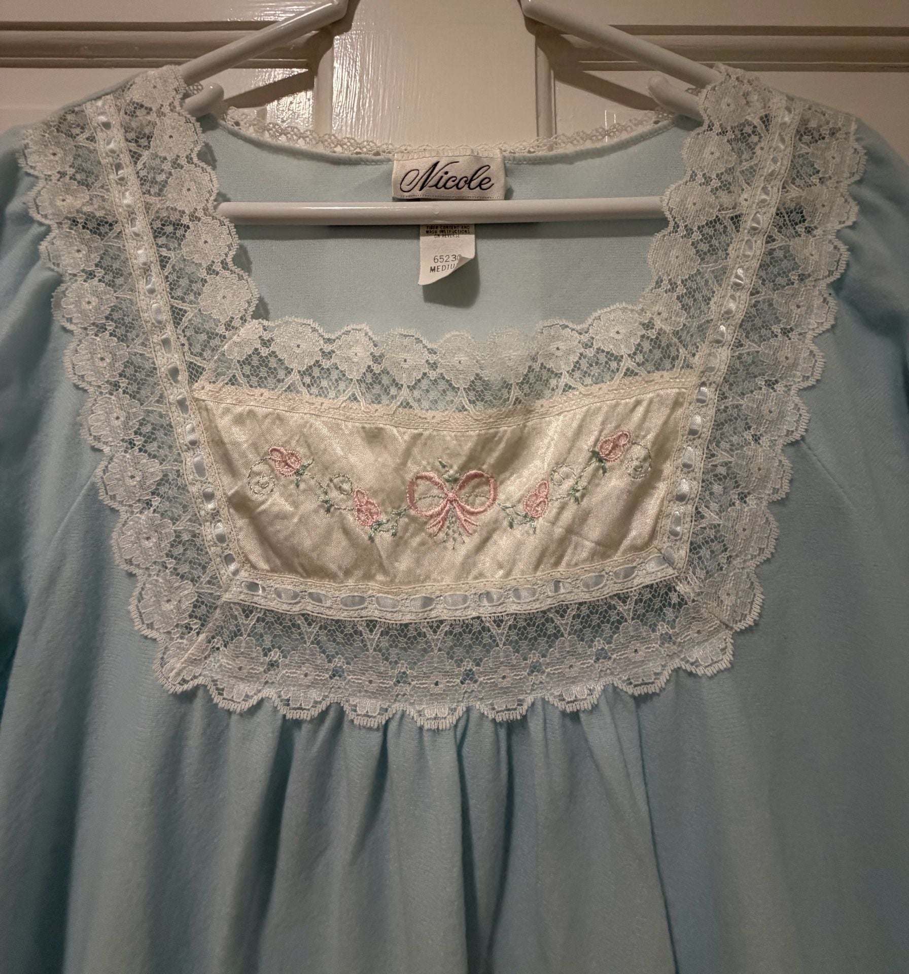 Coquette Cottage core Nicole Vintage Long sleeves Nightgown Light Blue 4