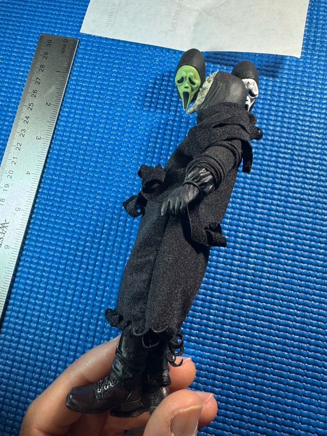 NECA Ghostface Ultimate Action Figure with Extra Heads 4