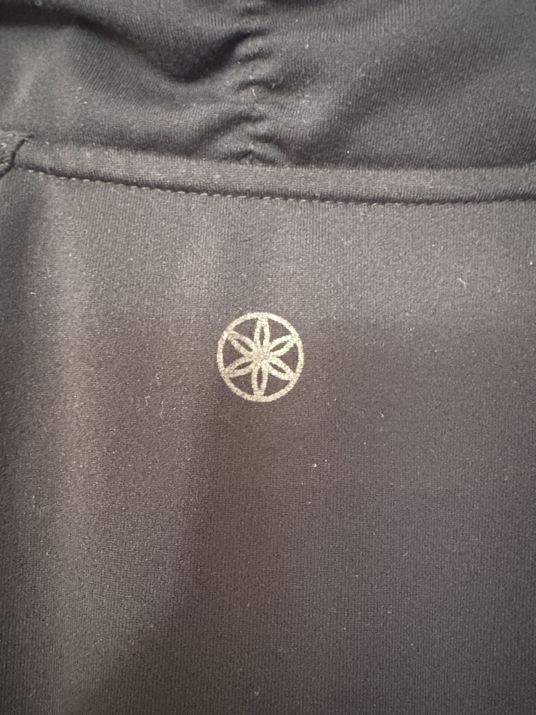 Gaiam Full Zip Active Jacket Size L Black Athletic Outerwear 4