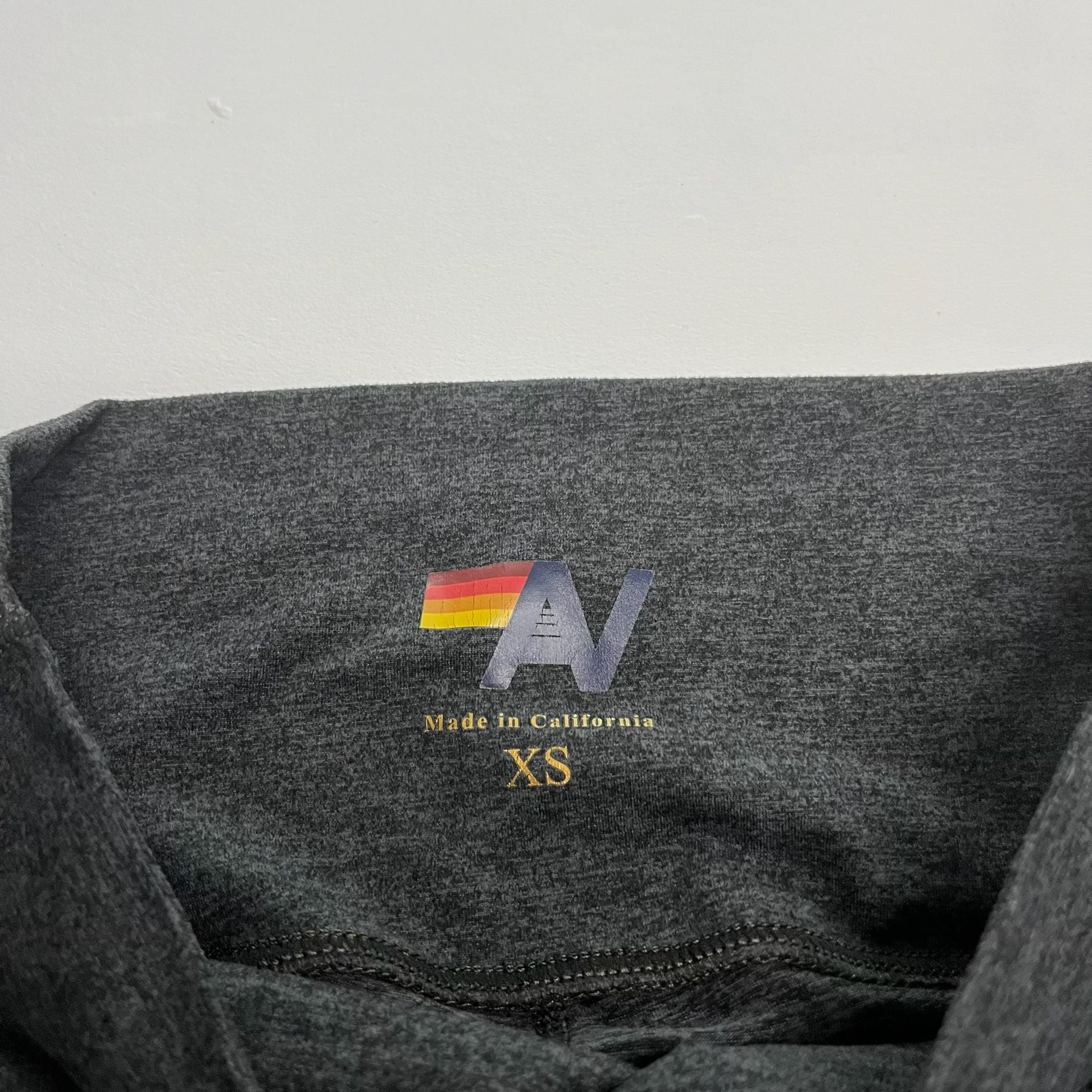 Aviator Nation Leggings Size XS Charcoal Gray Pink Lightning Bolt 4