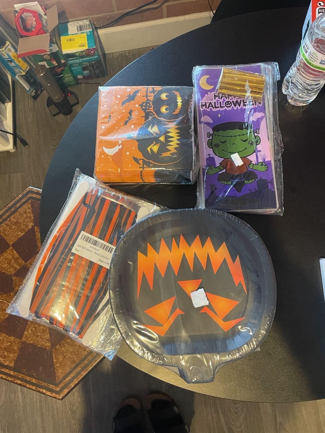 Halloween Party Supplies Set Napkins Plates Bags 1
