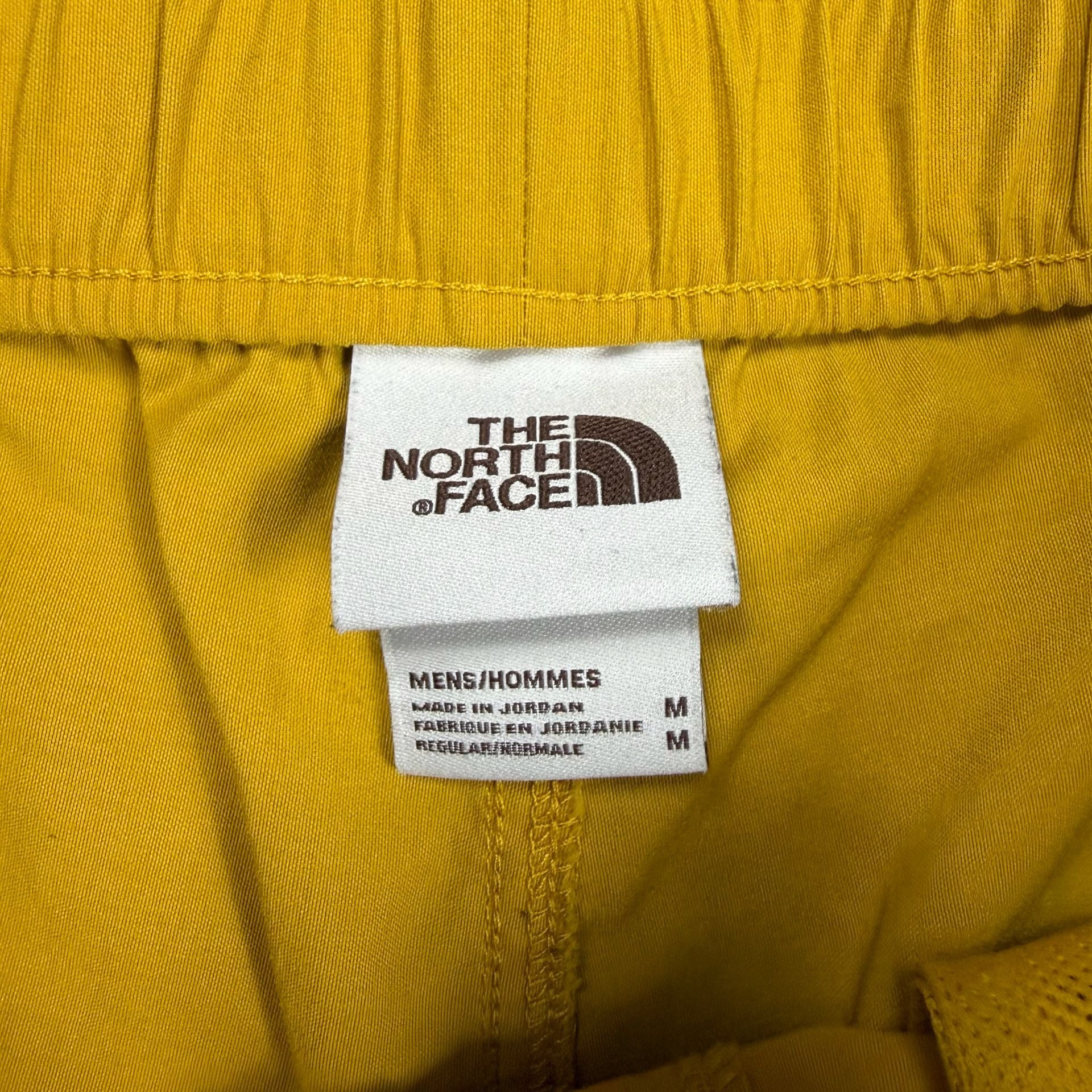 The North Face Cargo Shorts Size M Yellow Hiking Belted 4