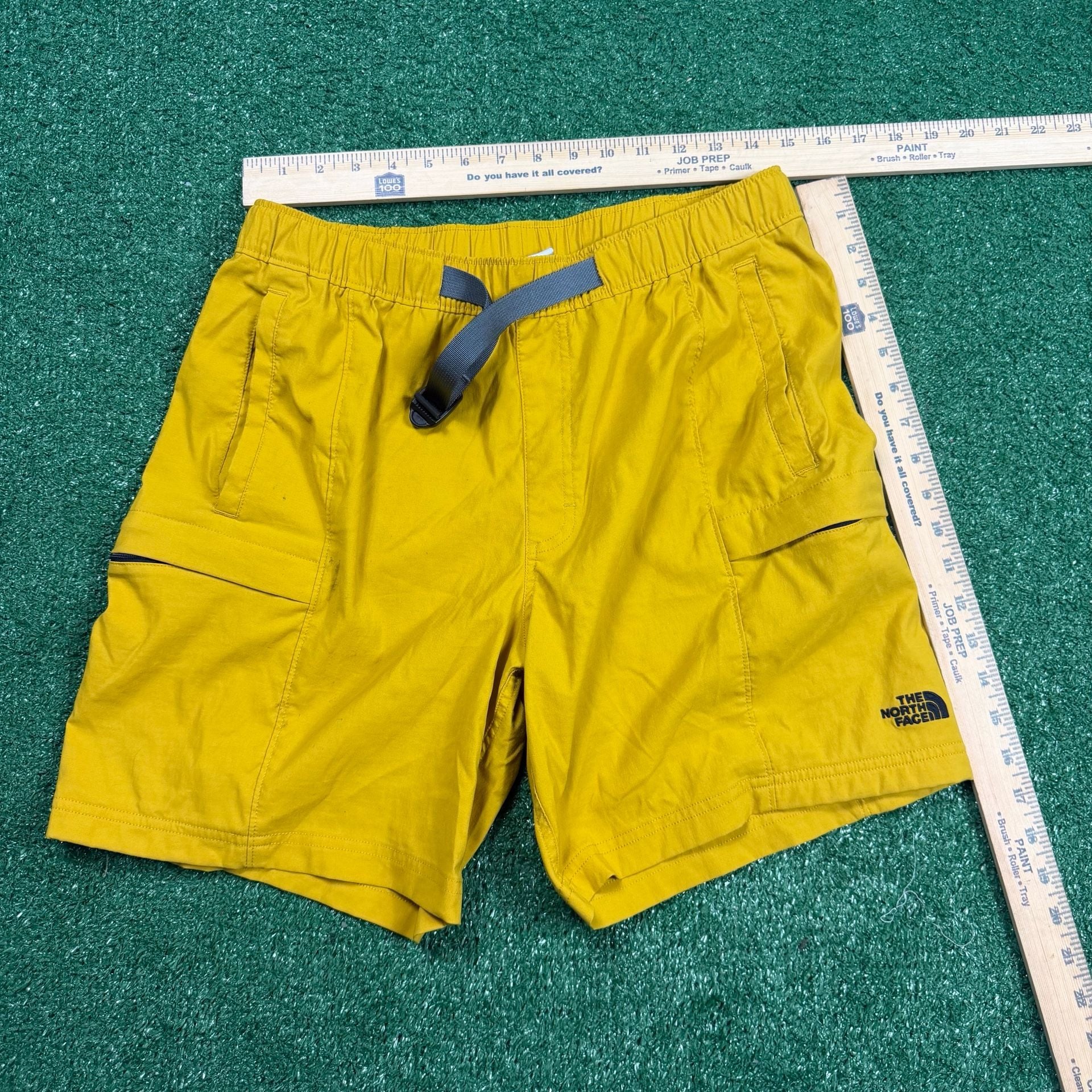 The North Face Cargo Shorts Size M Yellow Hiking Belted 6