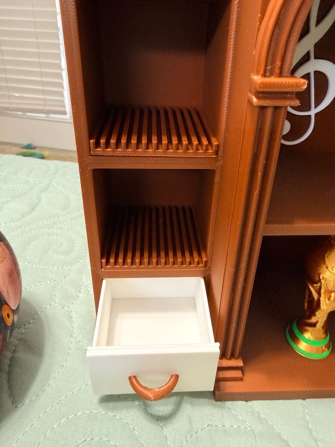 Zuru Mini Brands Really Works Vinyl Lot With Display Shelf 4