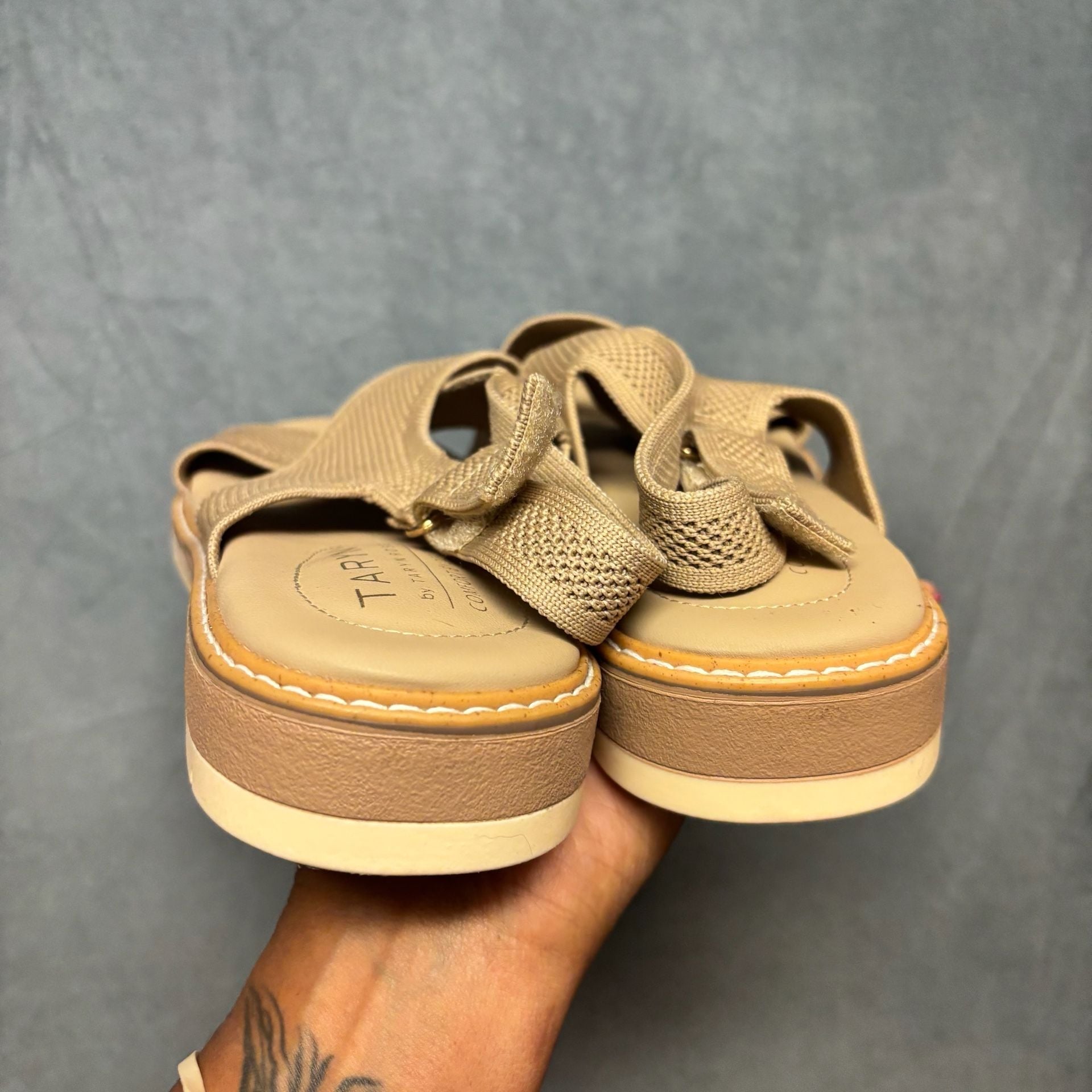 Taryn by Taryn Rose Sandals Size 10 Beige Knit Flatform Slingback 3