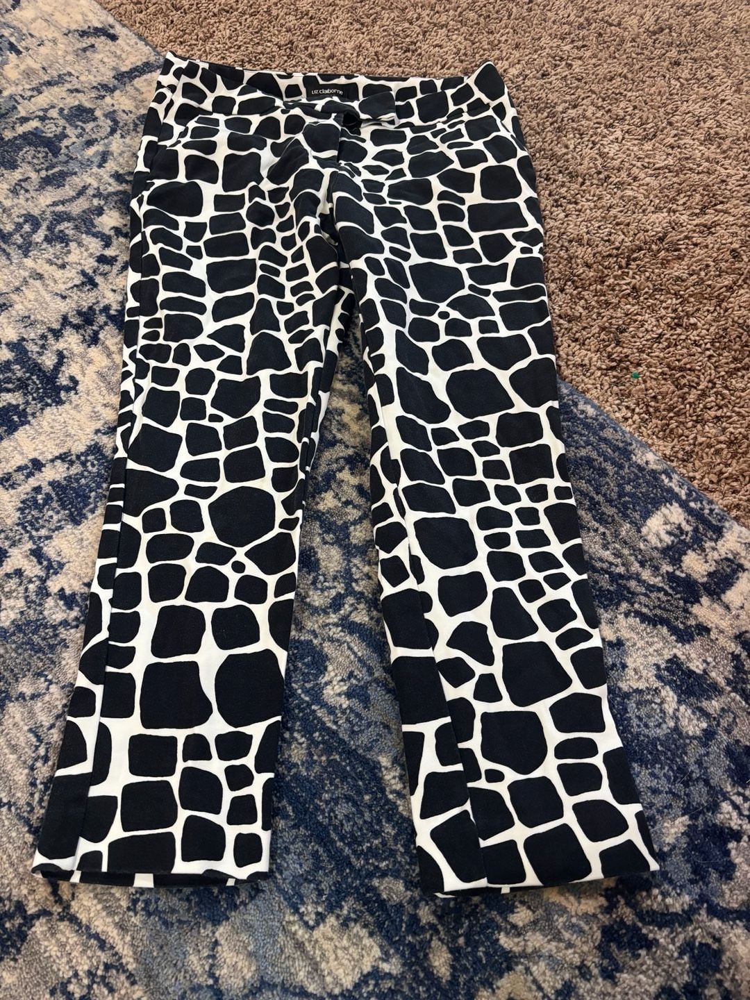 Liz Claiborne Emma Classic Pants Size 8 Black White Animal Print 2