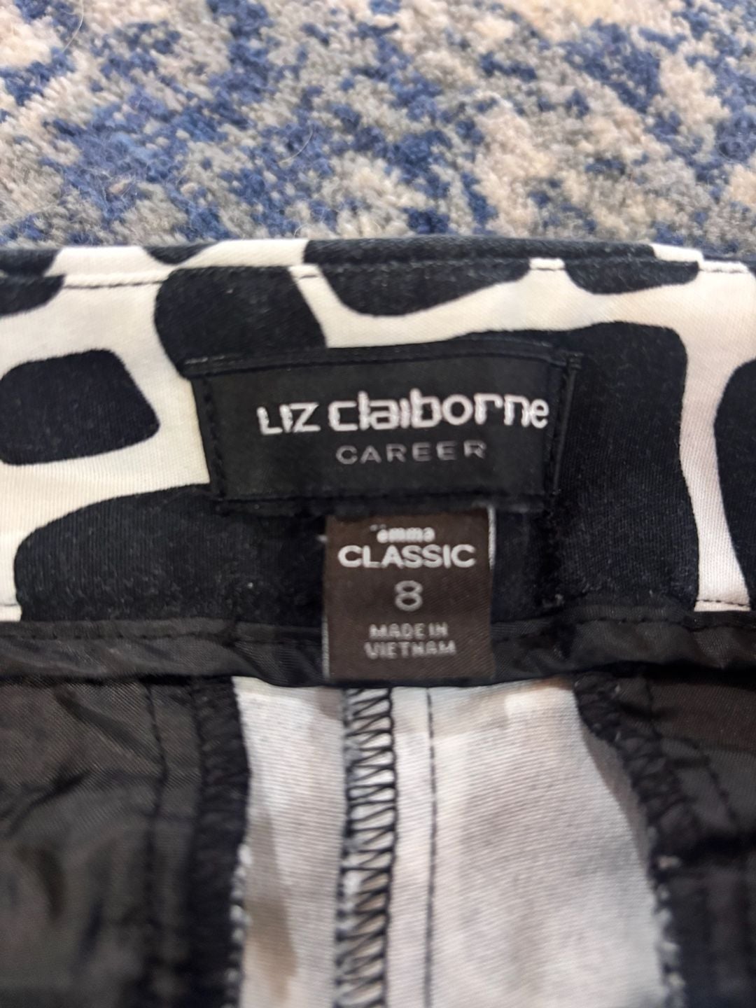 Liz Claiborne Emma Classic Pants Size 8 Black White Animal Print 4