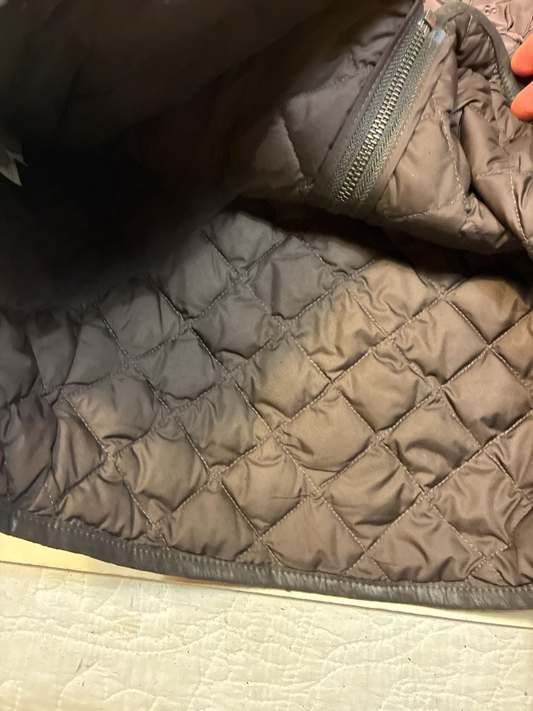 Eddie Bauer Quilted Goose Down Vest Size M Brown Embroidered 12