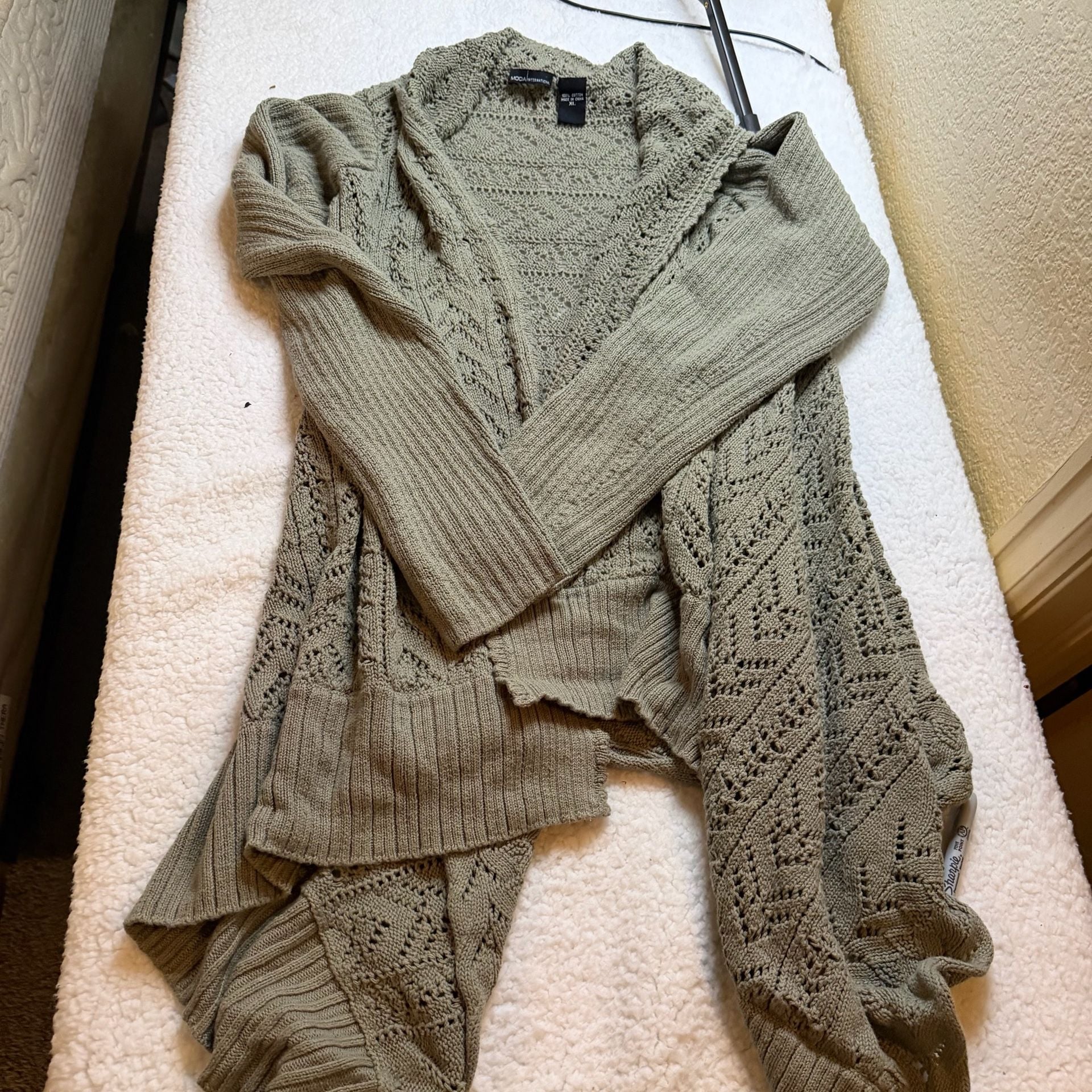 Moda International Cardigan Size XL Green Open Knit Waterfall 1