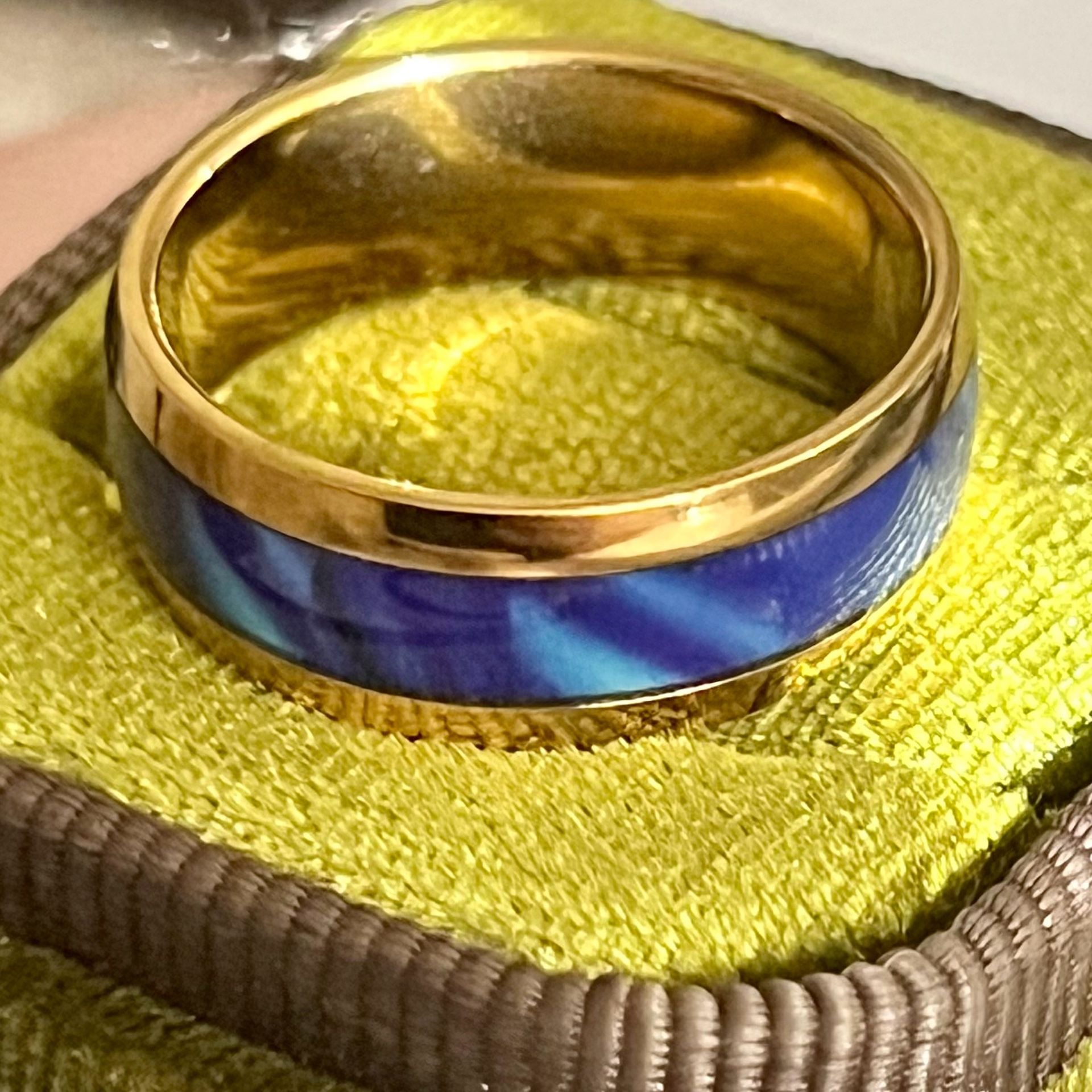 Tungsten Steel Men's High Polished Blue Marble Gold Plated Rims 8mm Ring 11 5