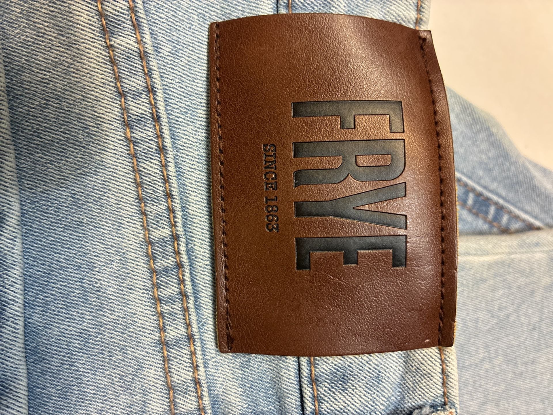 Frye Light Wash Straight Leg Jeans Size 4/27 Light Blue Denim 8