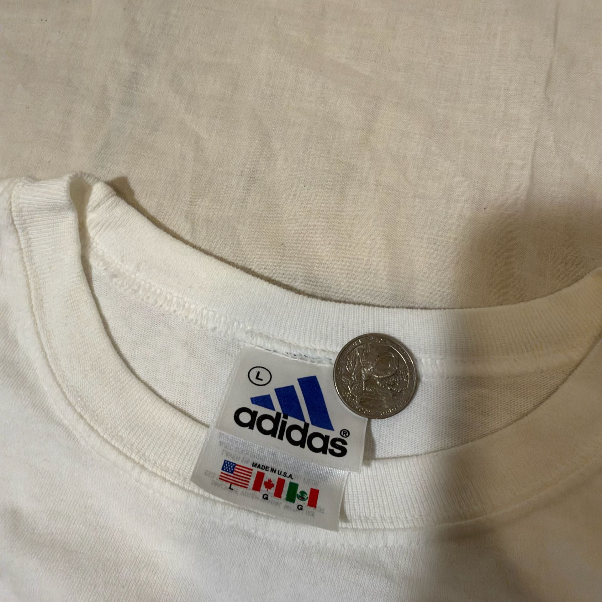 Vintage Y2K Adidas T-Shirt Size L White /black Logo Graphic Tee 4