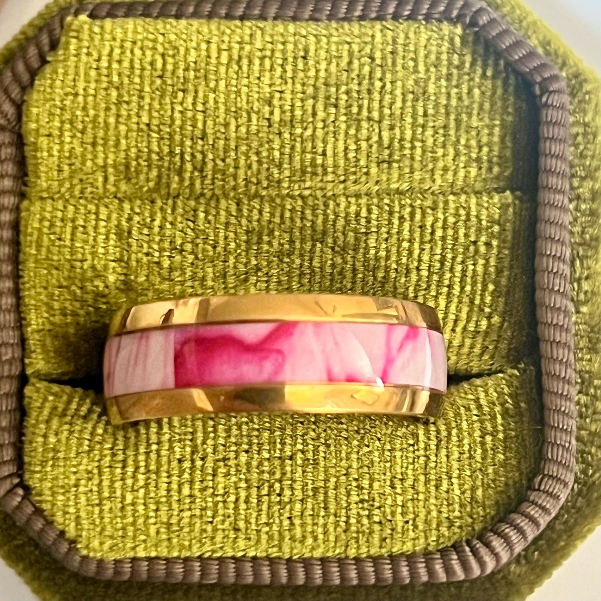Tungsten Pink Abalone Shell Camo Inlay High Polished Shine 8mm Band Size 11 1