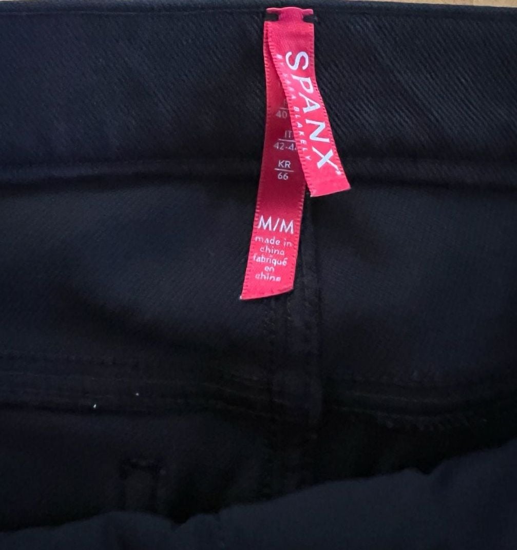 SPANX Jean-ish Leggings Size M Black Stretch Skinny Pull On Jeggings 4