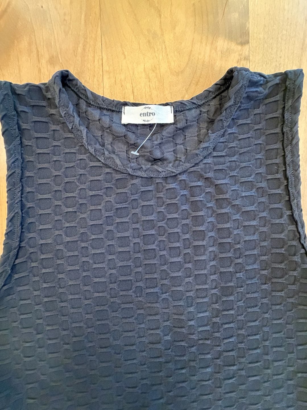 Entro Textured Bodysuit Size L Black Sleeveless Bubble Knit 9